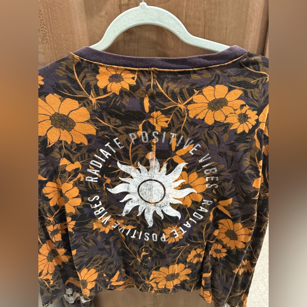Free people movement distressed oversized crop radiate positive vibes M